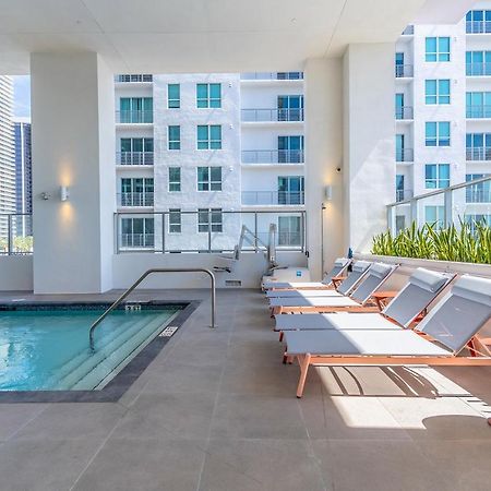 Downtown Miami Condos By Lua Host Exterior photo