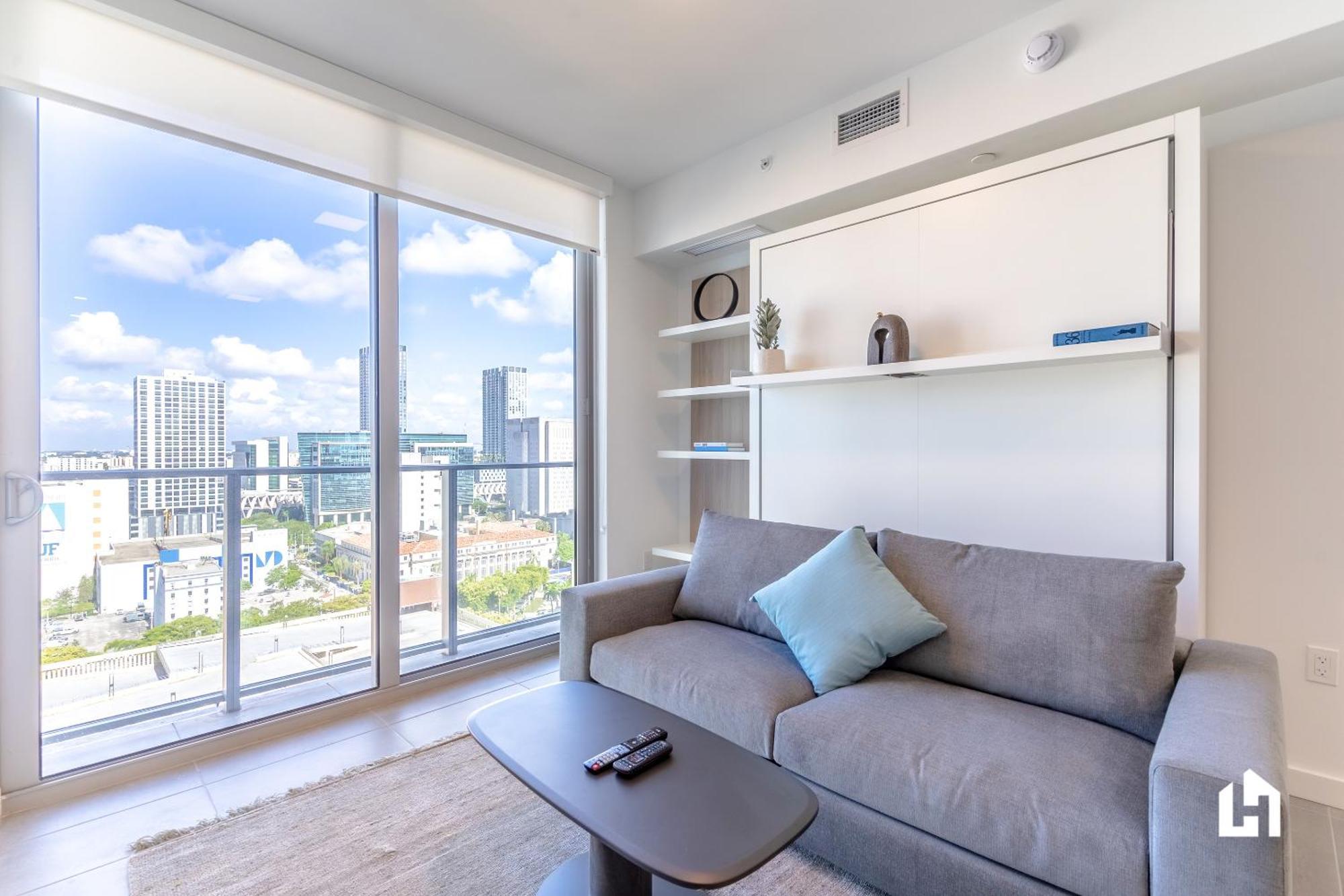 Downtown Miami Condos By Lua Host Exterior photo